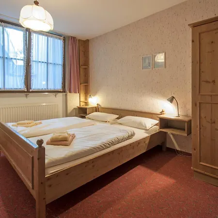 05 - Ferienresidenz Roseneck, 2 Schlafzimmer, Mit Schwimmbad In Bei Feldberg 托特瑙贝格